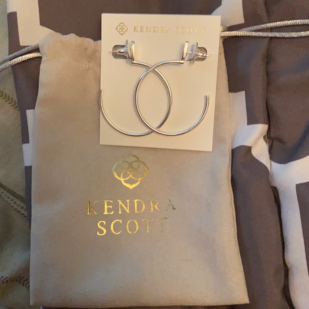 Kendra Scott hoop earrings